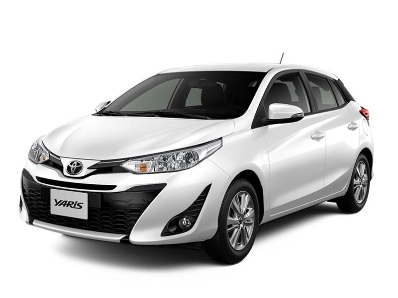 Toyota Yaris 1.5 XS (2025) - Vista frontal lateral